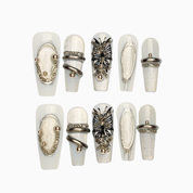 Silver Elegance Nails