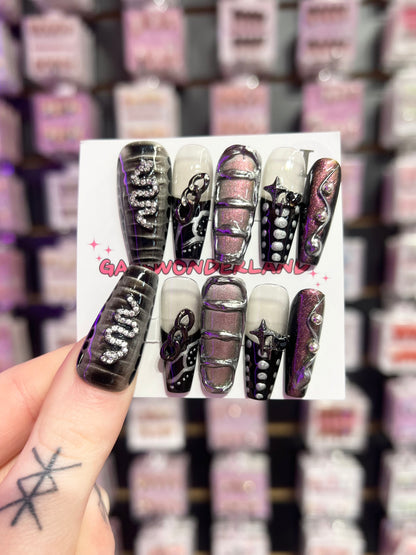 Coven Date Nails